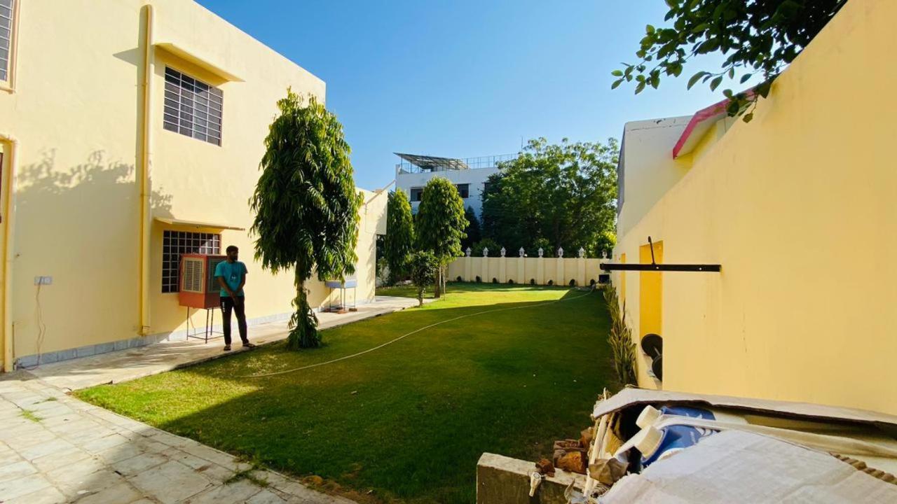 Saket Guest House Jaipur Luaran gambar